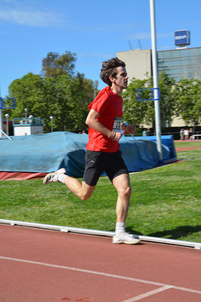 Club Atletisme Badalona - Escola